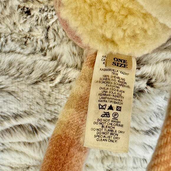 BURBERRY Light Pink Check Cashmere Earmuffs - one size - Picture 3 of 7